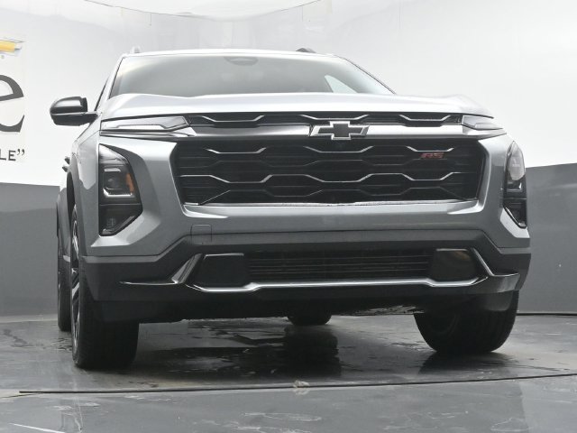 New 2027 Chevrolet Equinox RS w/ Safety and Technology Package AWD/4WD image 3