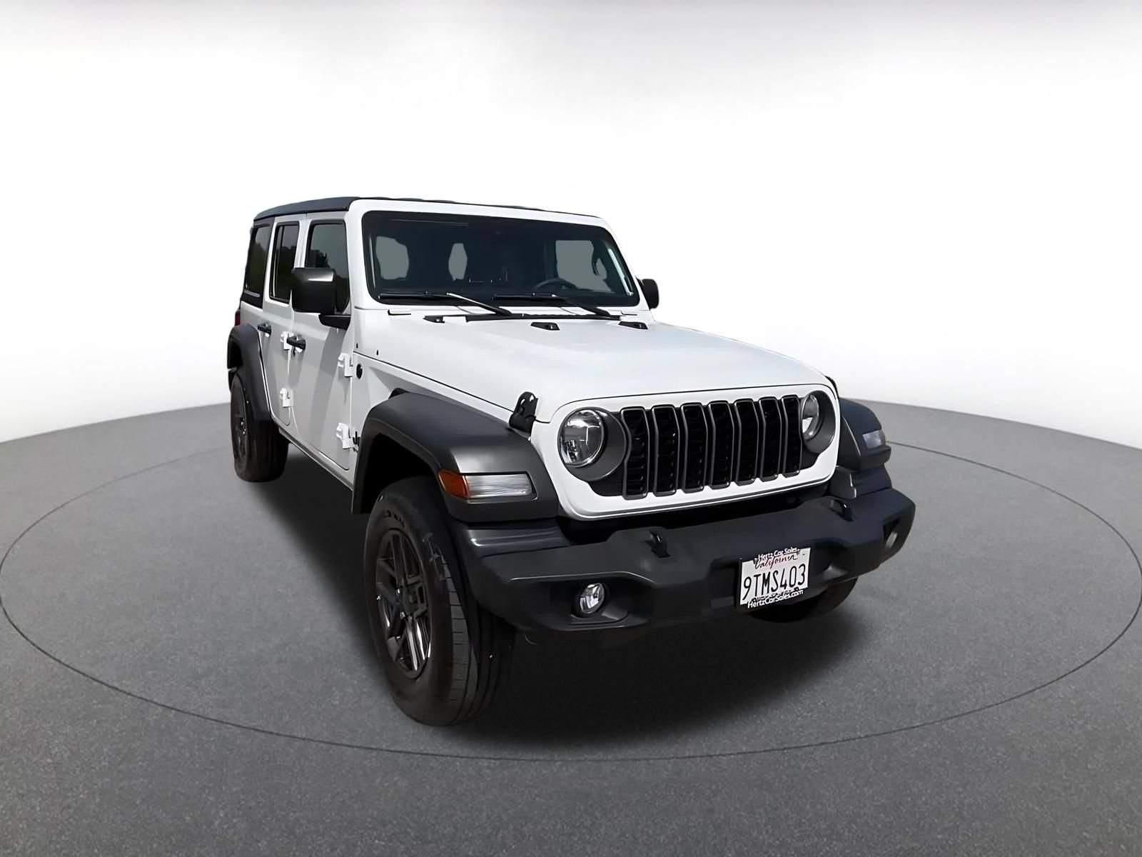 Used 2025 Jeep Wrangler Unlimited Sport AWD/4WD image 3