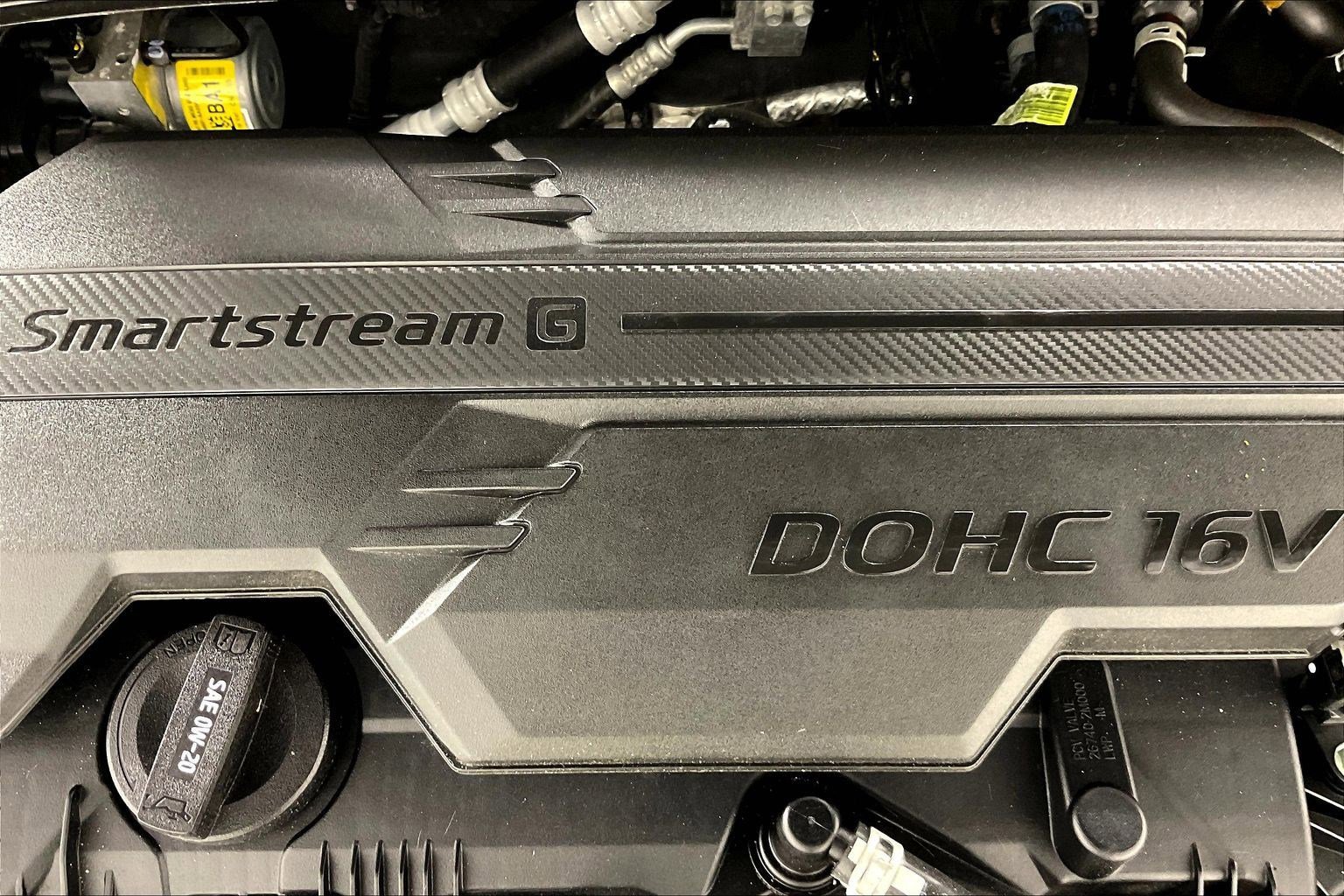 Used 2025 Hyundai Elantra SE image 28