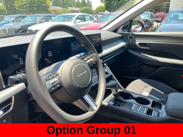 Used 2026 Hyundai Sonata SE FWD image 12