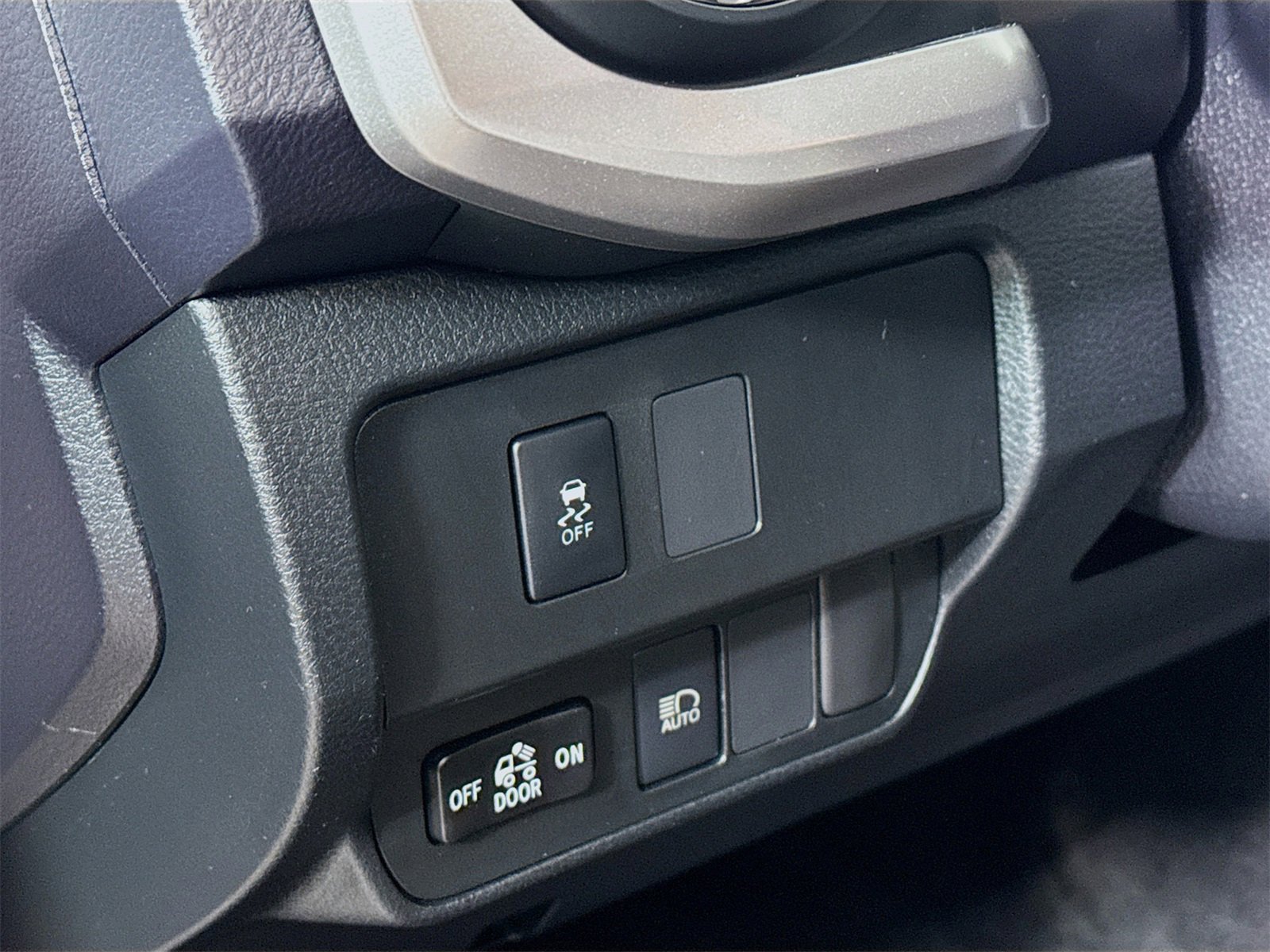 Used 2021 Toyota Tacoma SR5 image 8