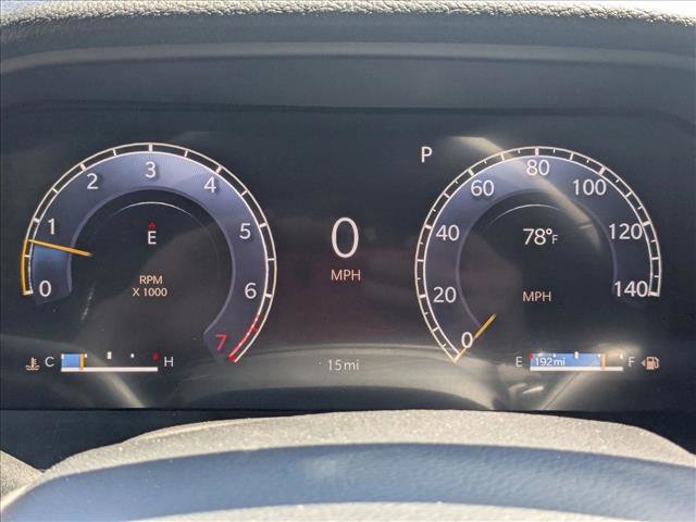 New 2025 Jeep Grand Cherokee Altitude image 11