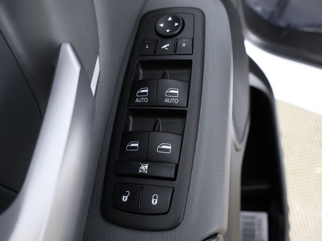 Used 2023 RAM 1500 Big Horn image 28