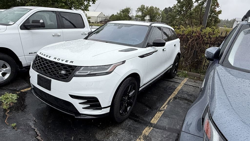 Used 2019 Land Rover Range Rover Velar R-Dynamic SE AWD/4WD image 2