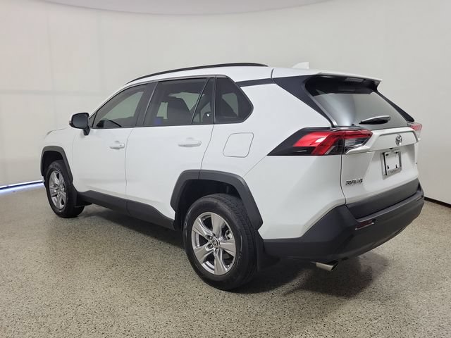 Used 2025 Toyota RAV4 XLE FWD image 7