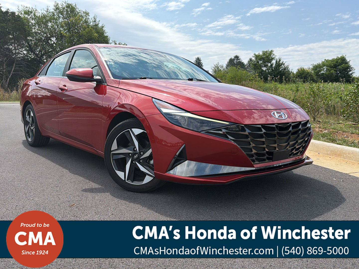 Used 2022 Hyundai Elantra Limited FWD video 1