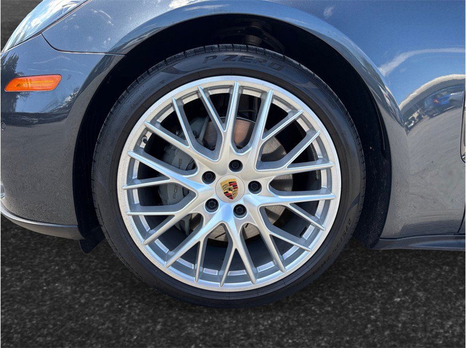 Used 2017 Porsche Panamera 4S AWD/4WD image 12