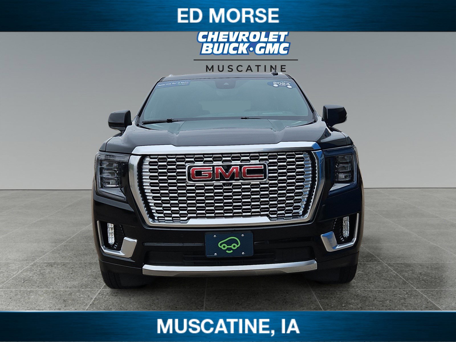 Used 2024 GMC Yukon Denali w/ Denali Reserve Package image 8