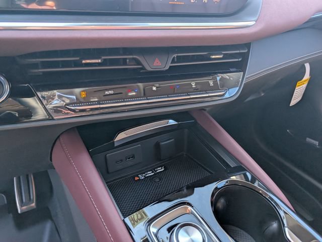 New 2026 Buick Envision Sport Touring AWD/4WD image 22