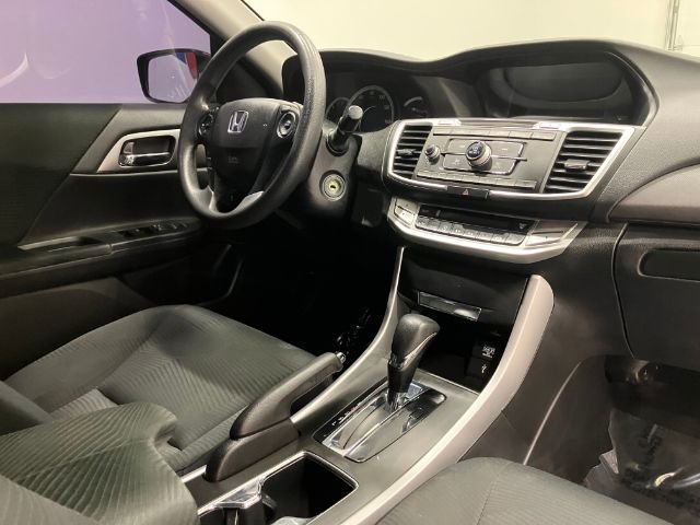 Used 2015 Honda Accord LX image 40
