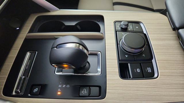 New 2026 MAZDA CX-90 Plug-In Hybrid w/ Preferred AWD/4WD image 16