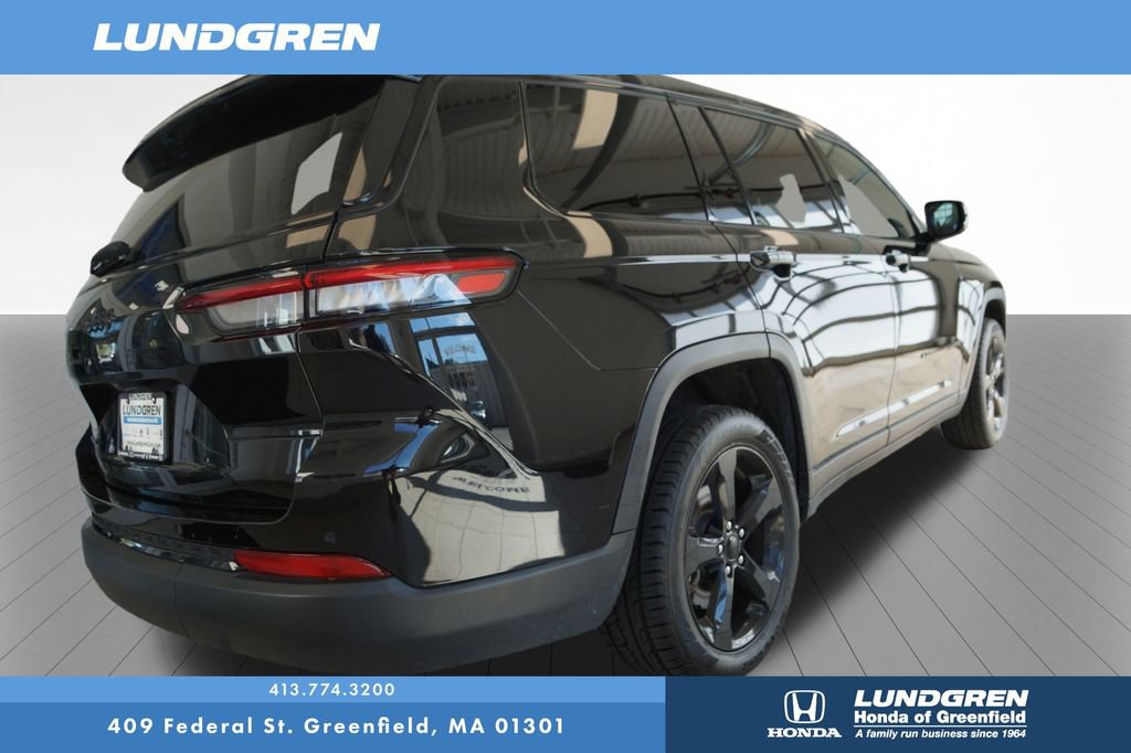 Used 2023 Jeep Grand Cherokee L Laredo image 9