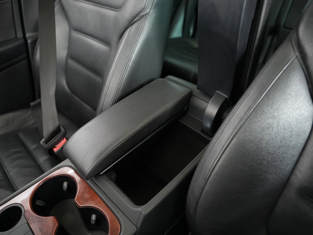 Used 2013 Volkswagen Touareg VR6 image 35