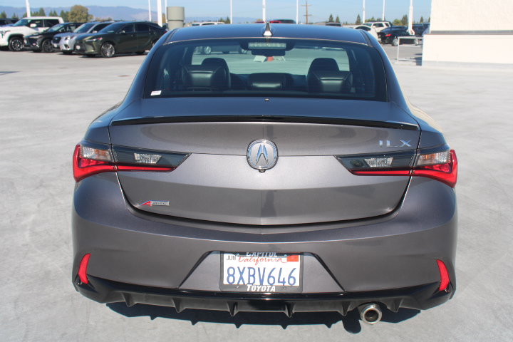 Used 2020 Acura ILX w/ Premium & A-SPEC Package FWD image 4