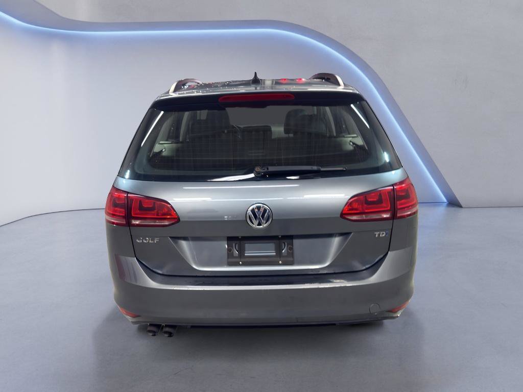 Used 2015 Volkswagen Golf TDI SE FWD image 7