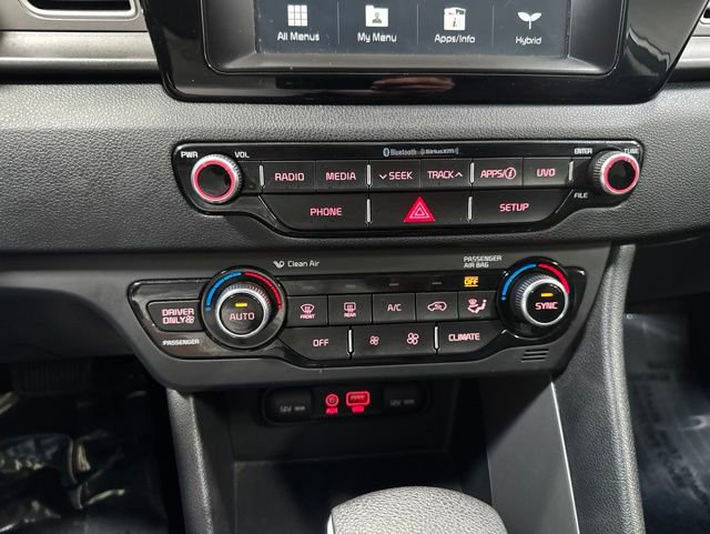Used 2018 Kia Niro FE FWD image 18