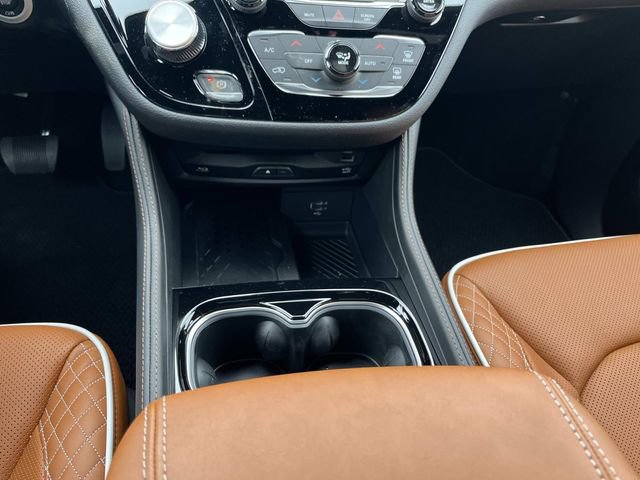 New 2026 Chrysler Pacifica Pinnacle FWD image 33