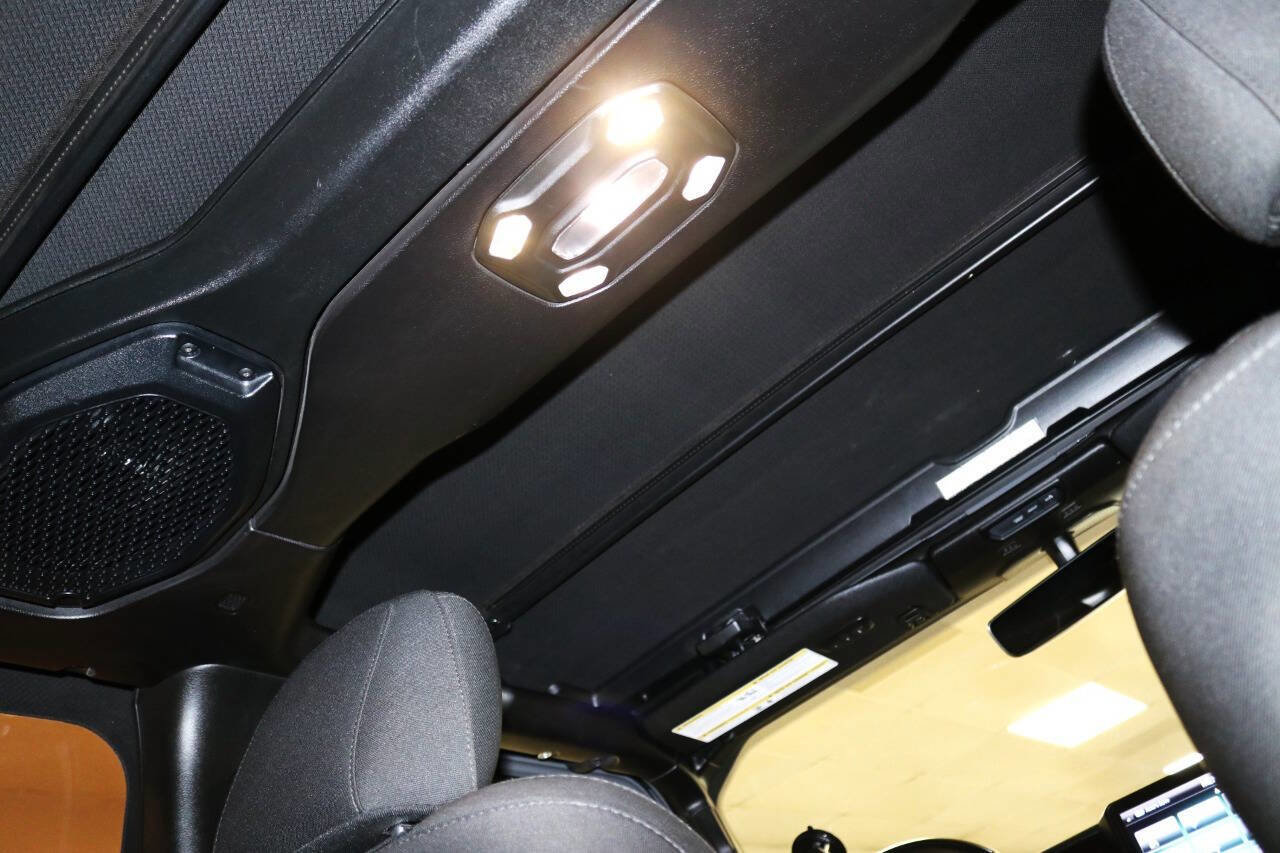 Used 2019 Jeep Wrangler Rubicon image 66