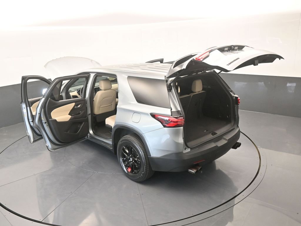 Used 2023 Chevrolet Traverse LS image 64