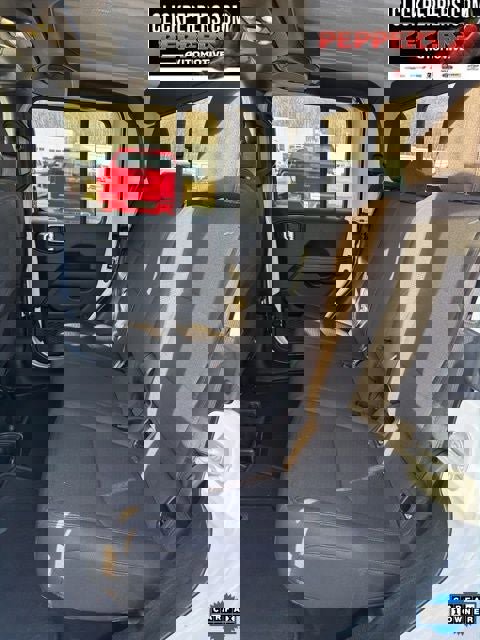 Used 2023 Jeep Gladiator Overland image 11