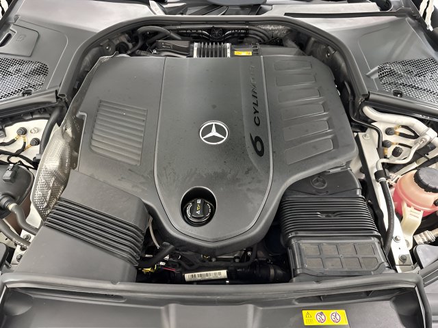 Certified 2022 Mercedes-Benz S 500 4MATIC image 10