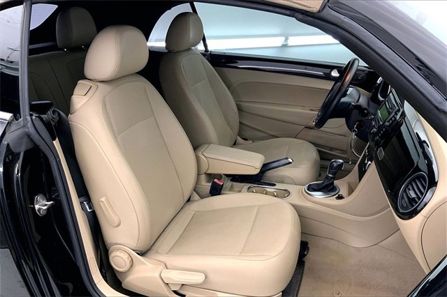 Used 2015 Volkswagen Beetle 1.8T image 7