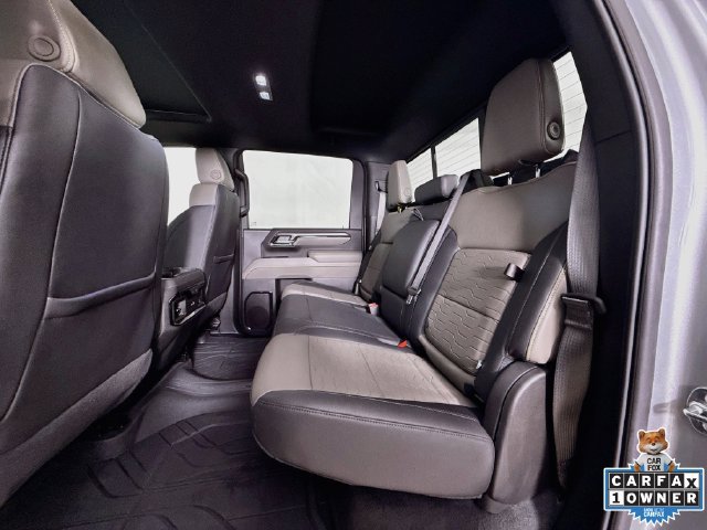 Used 2025 Chevrolet Silverado 2500 ZR2 w/ Technology Package AWD/4WD image 27