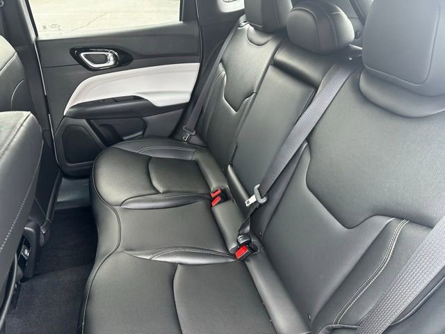 New 2025 Jeep Compass Limited image 30