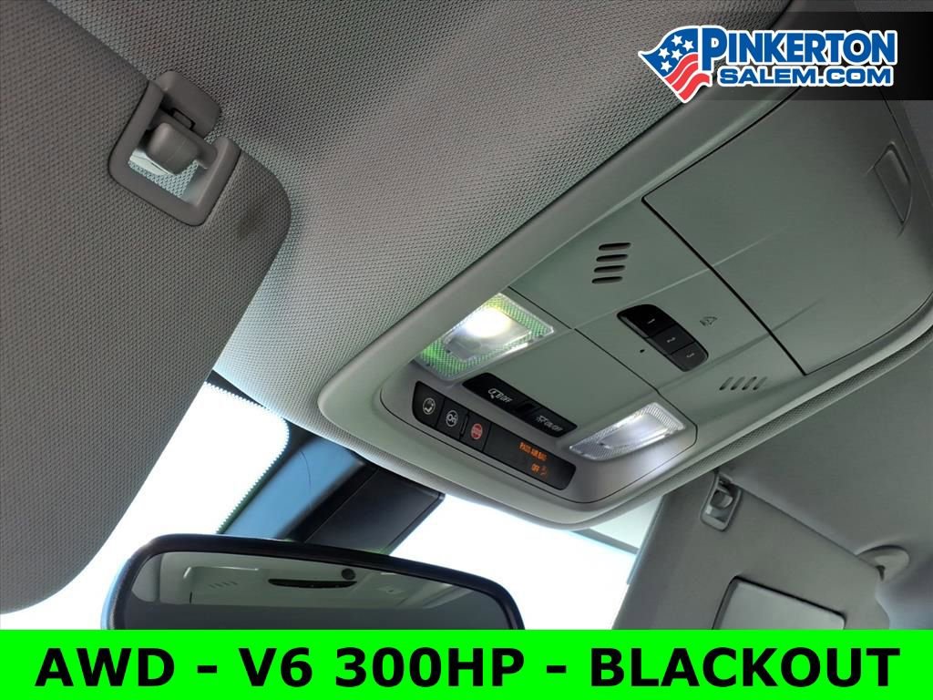 Used 2020 Chevrolet Blazer LT image 27