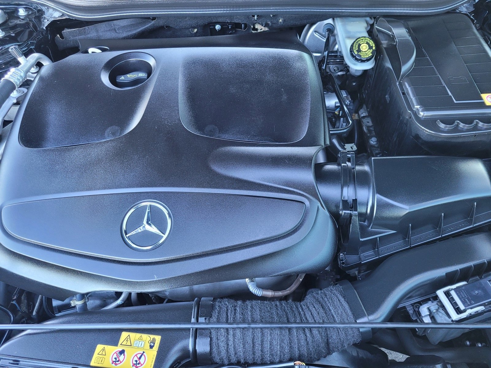 Used 2015 Mercedes-Benz GLA 250 4MATIC image 30