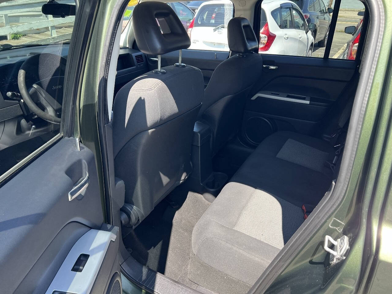 Used 2008 Jeep Patriot Sport AWD/4WD image 16