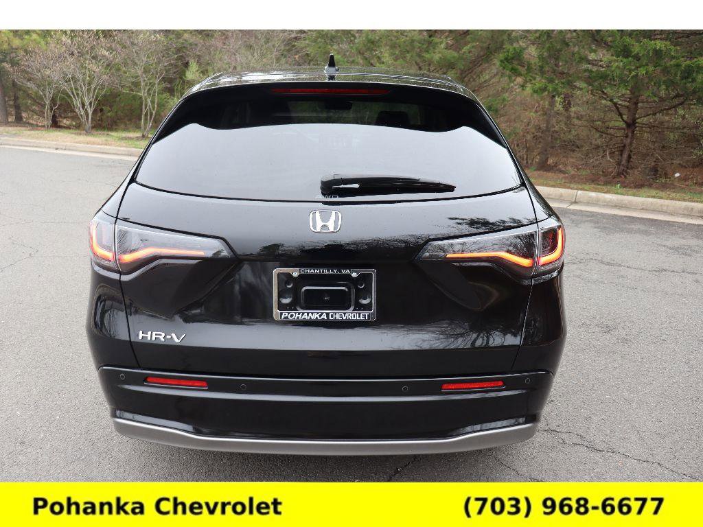 Used 2023 Honda HR-V EX-L image 6