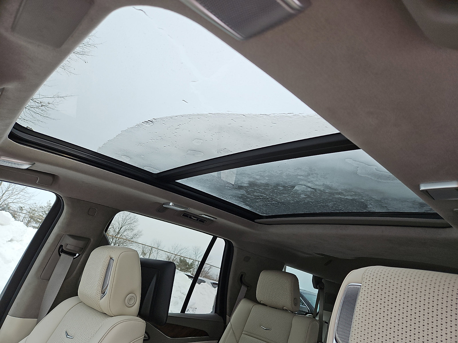 Certified 2024 Cadillac Escalade Sport Platinum image 15