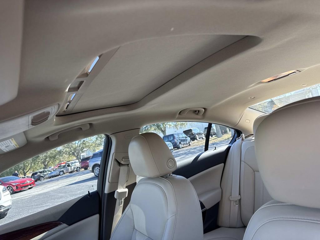 Used 2015 Buick Regal image 32