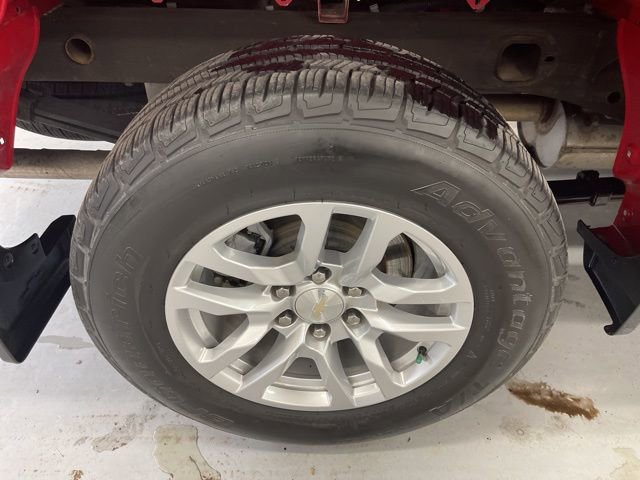 Used 2022 Chevrolet Silverado 1500 LT w/ Z71 Off-Road Package image 9