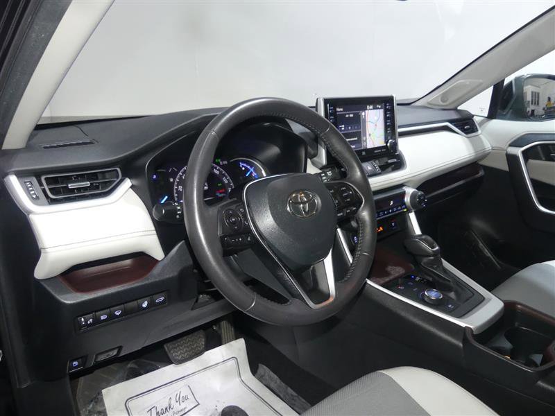 Used 2020 Toyota RAV4 Limited w/ Limited Grade Weather Package AWD/4WD image 23