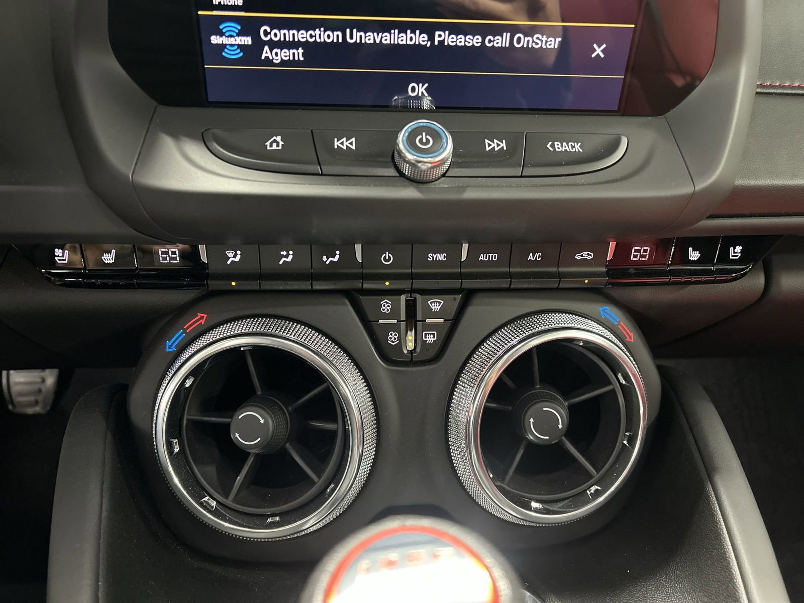 Used 2021 Chevrolet Camaro SS RWD image 16