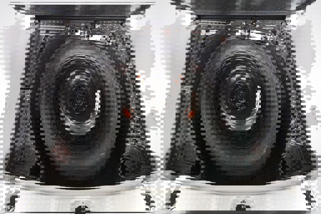 Used 2021 Jeep Compass Limited image 27