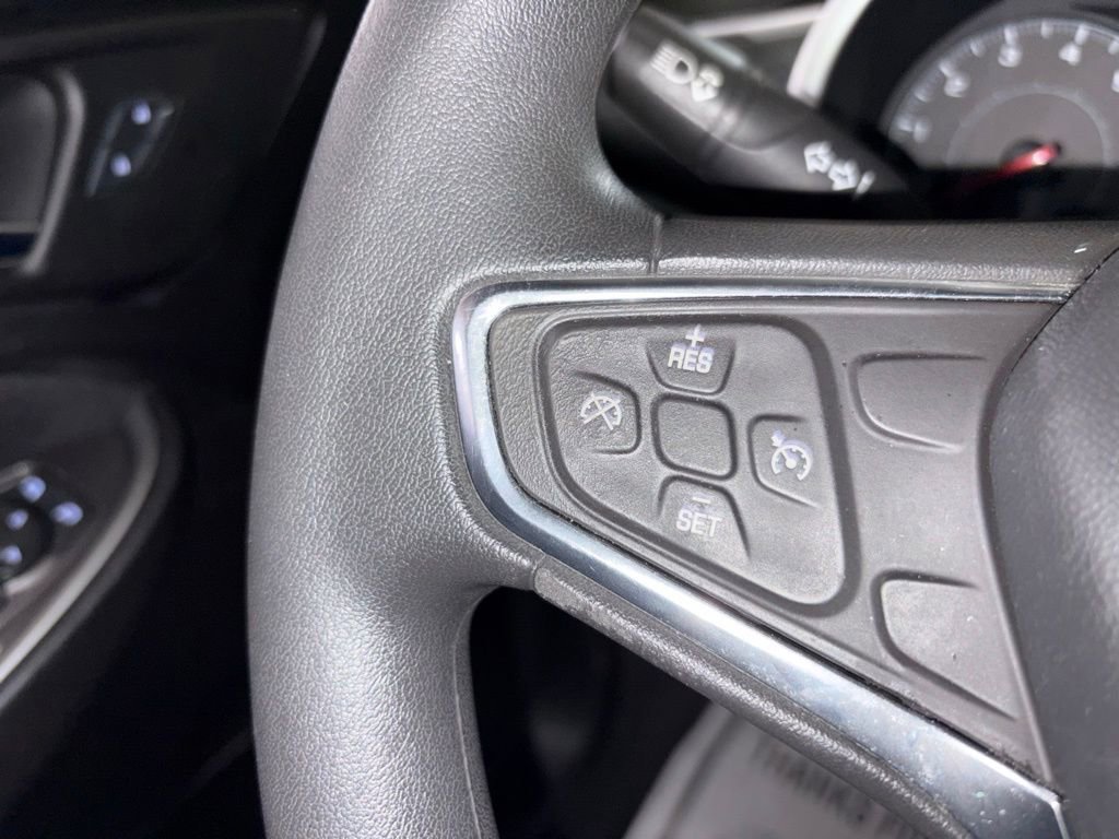 Used 2017 Chevrolet Malibu LS image 18