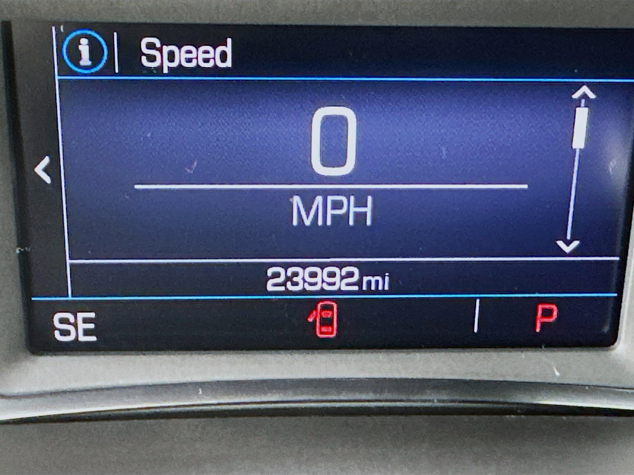 Used 2023 GMC Acadia SLE w/ Driver Convenience Package image 18