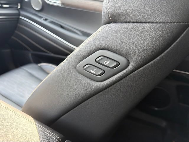 Used 2023 Genesis GV80 2.5T w/ Advanced Package AWD/4WD image 17