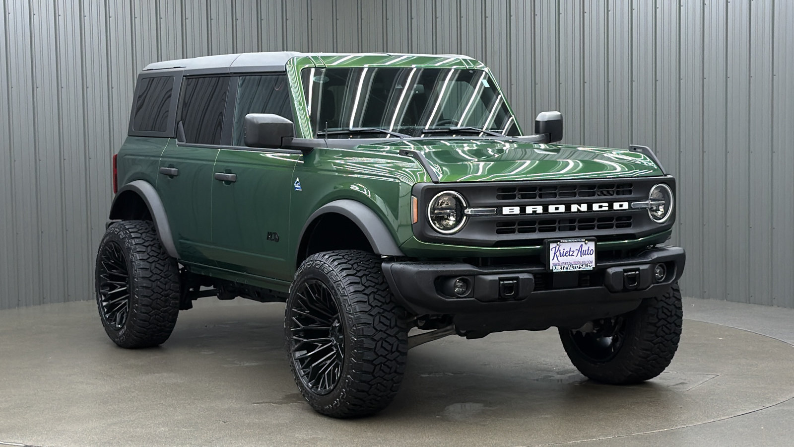 Used 2024 Ford Bronco Black Diamond AWD/4WD image 7