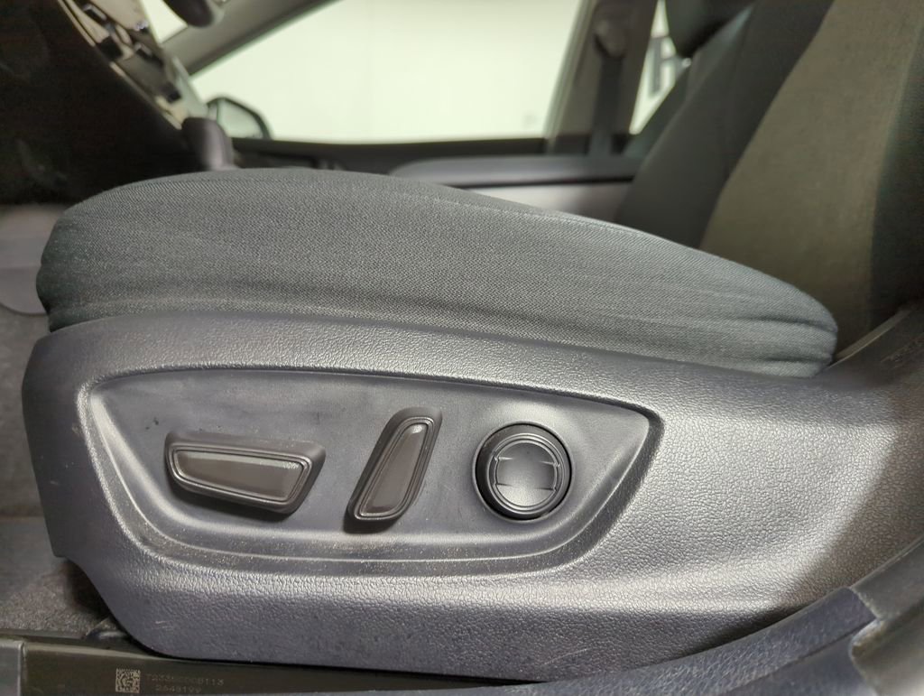 Used 2024 Toyota Camry LE image 25