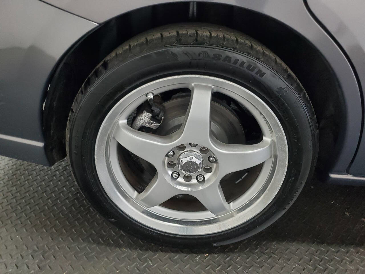 Used 2010 MAZDA MAZDA5 Sport image 17