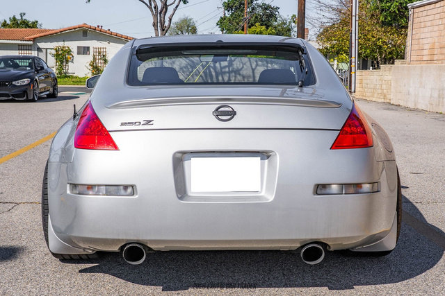 Used 2006 Nissan 350Z Coupe w/ (N93) Cargo Convenience Pkg image 7