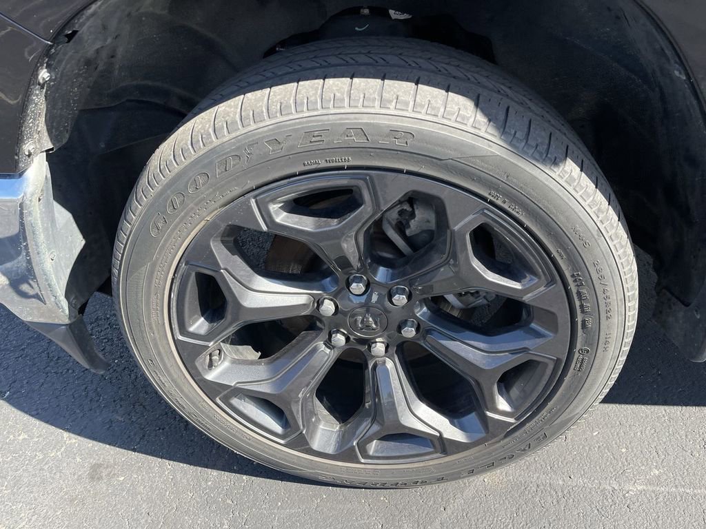 Used 2021 RAM 1500 Big Horn AWD/4WD image 10