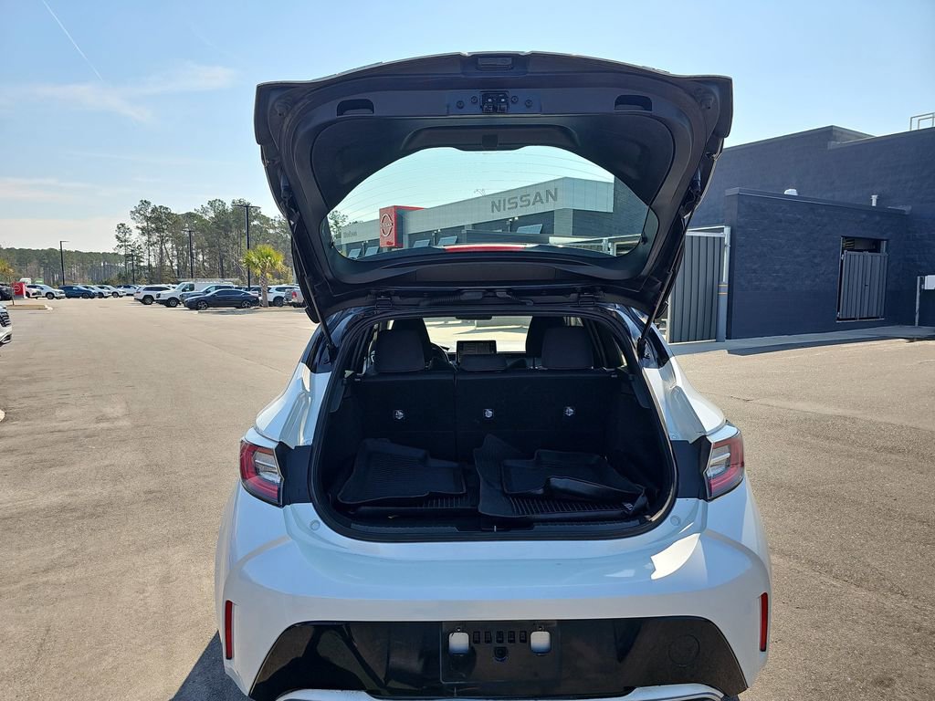 Used 2021 Toyota Corolla SE image 16