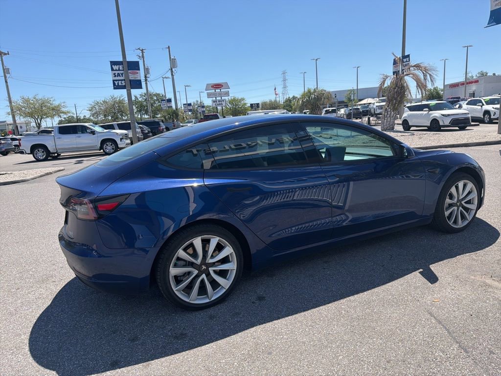 Used 2020 Tesla Model 3 image 3