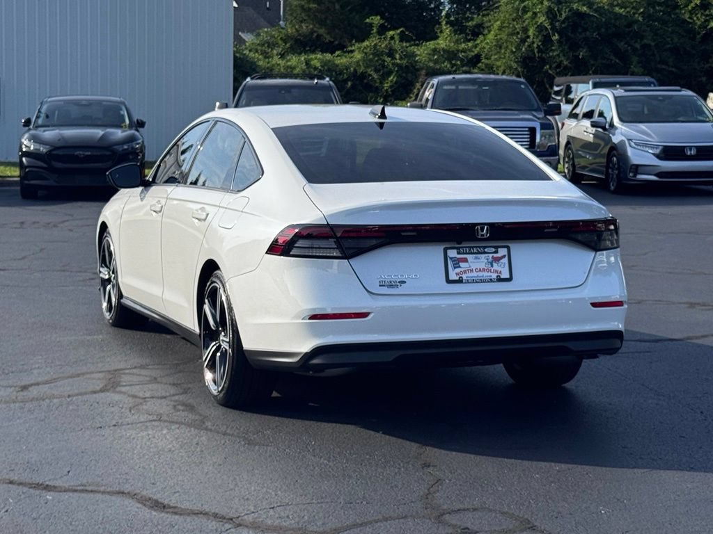 Used 2026 Honda Accord SE image 16