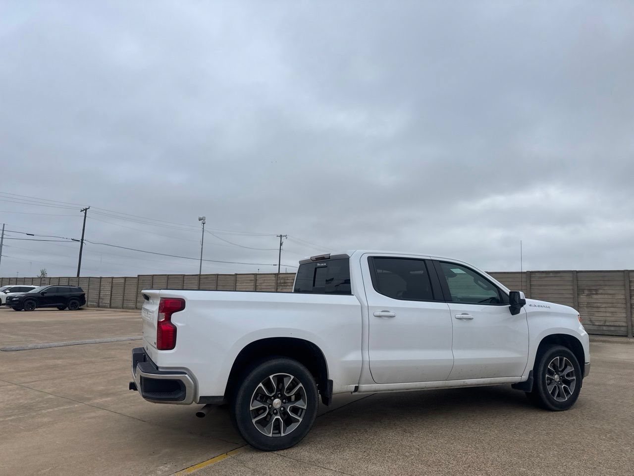 Used 2025 Chevrolet Silverado 1500 LT w/ Safety Package RWD image 25